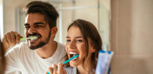 Mondhygiëne met natuurlijke tandpasta voor natuurlijke mondverzorging